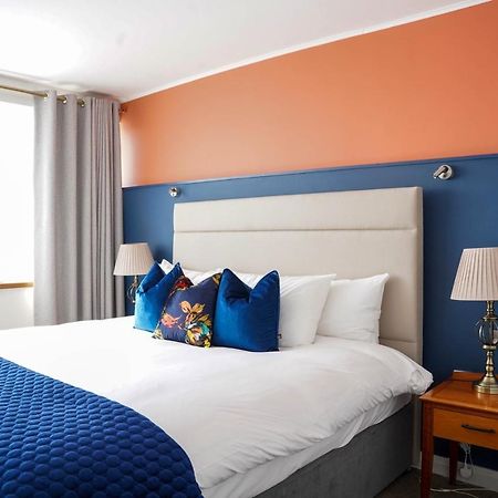 Alcock & Brown Hotel Клифден Экстерьер фото