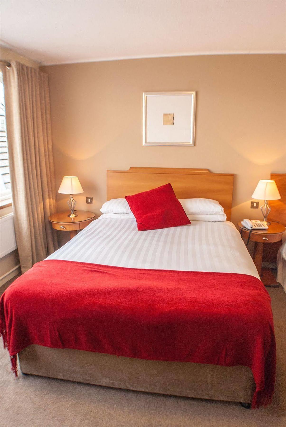 Alcock & Brown Hotel Клифден Экстерьер фото