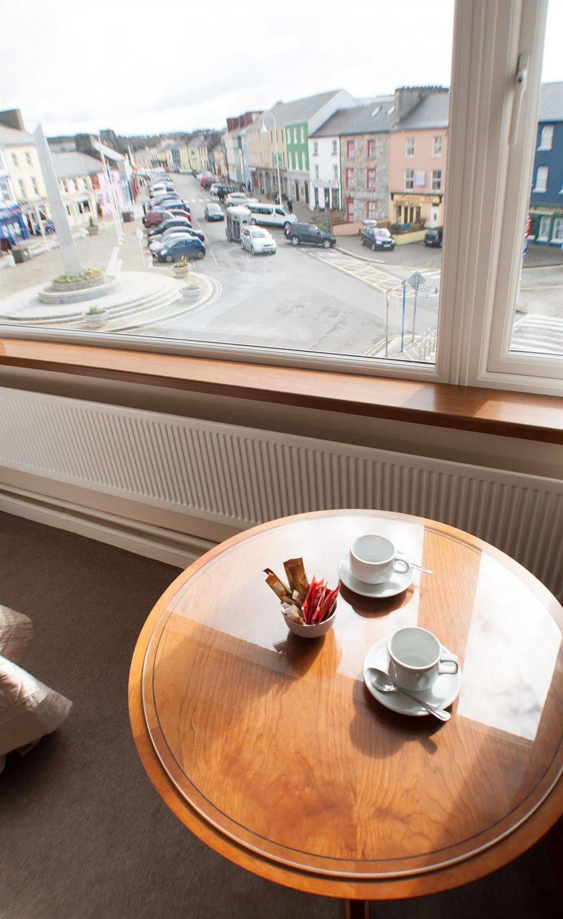 Alcock & Brown Hotel Клифден Экстерьер фото